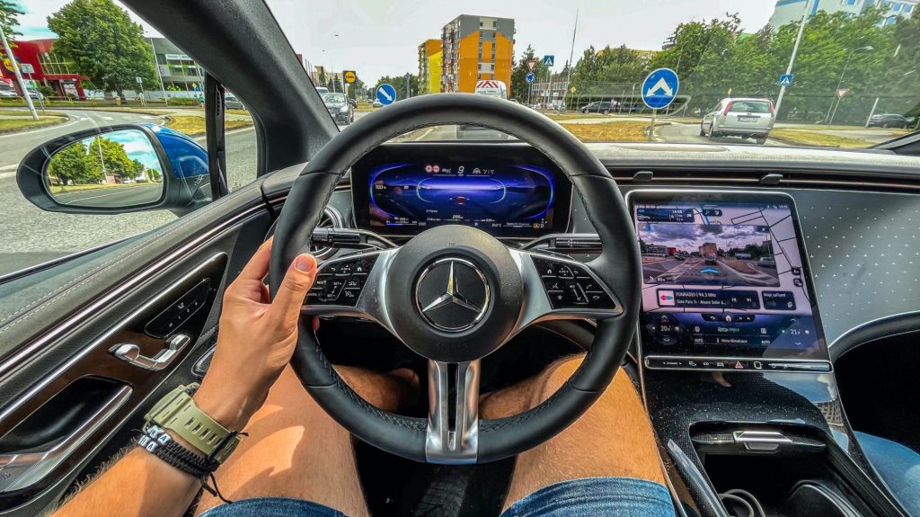 Mercedes EQE 350+
