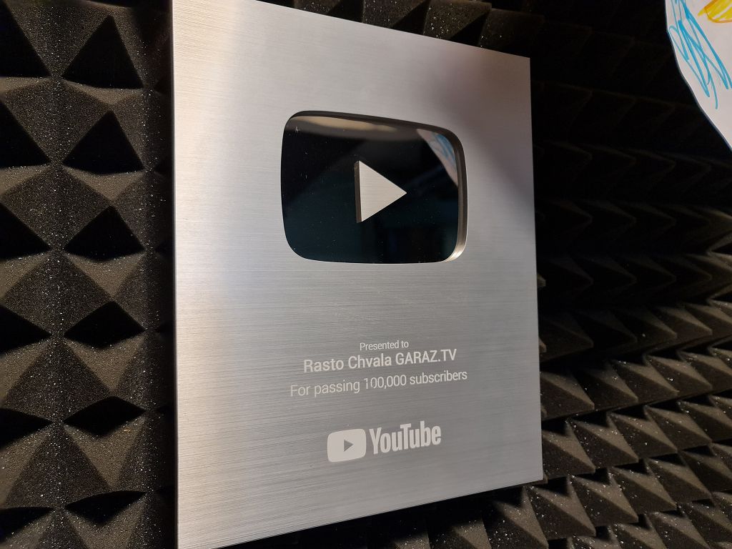 Ocenenie za 100 000 odberateľov na YouTube