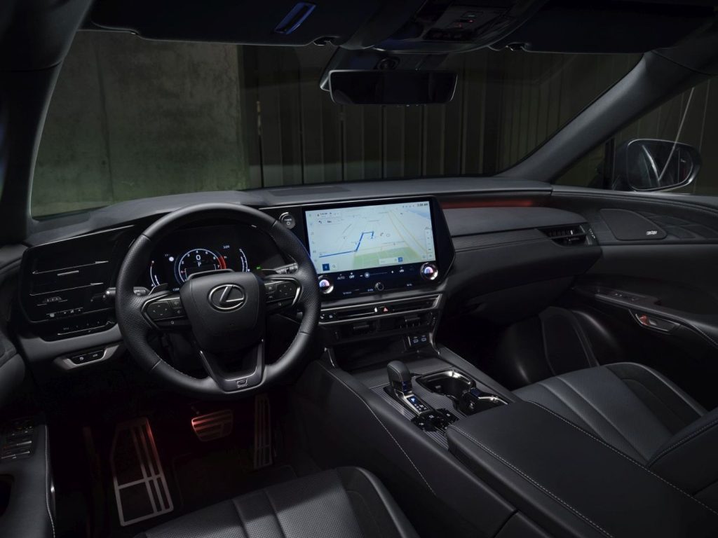 Vnútorný priestor Lexus RX500h